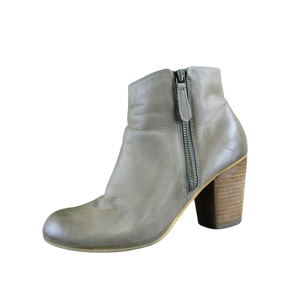 BP. Womens Taupe Leather Ankle Boots Side Zip Stacked Block Heel Casual Comfy 6M